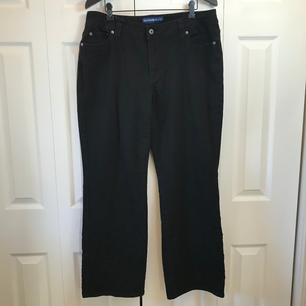 Avenue Black Jeans Scroll Ribbon Legs sz 16